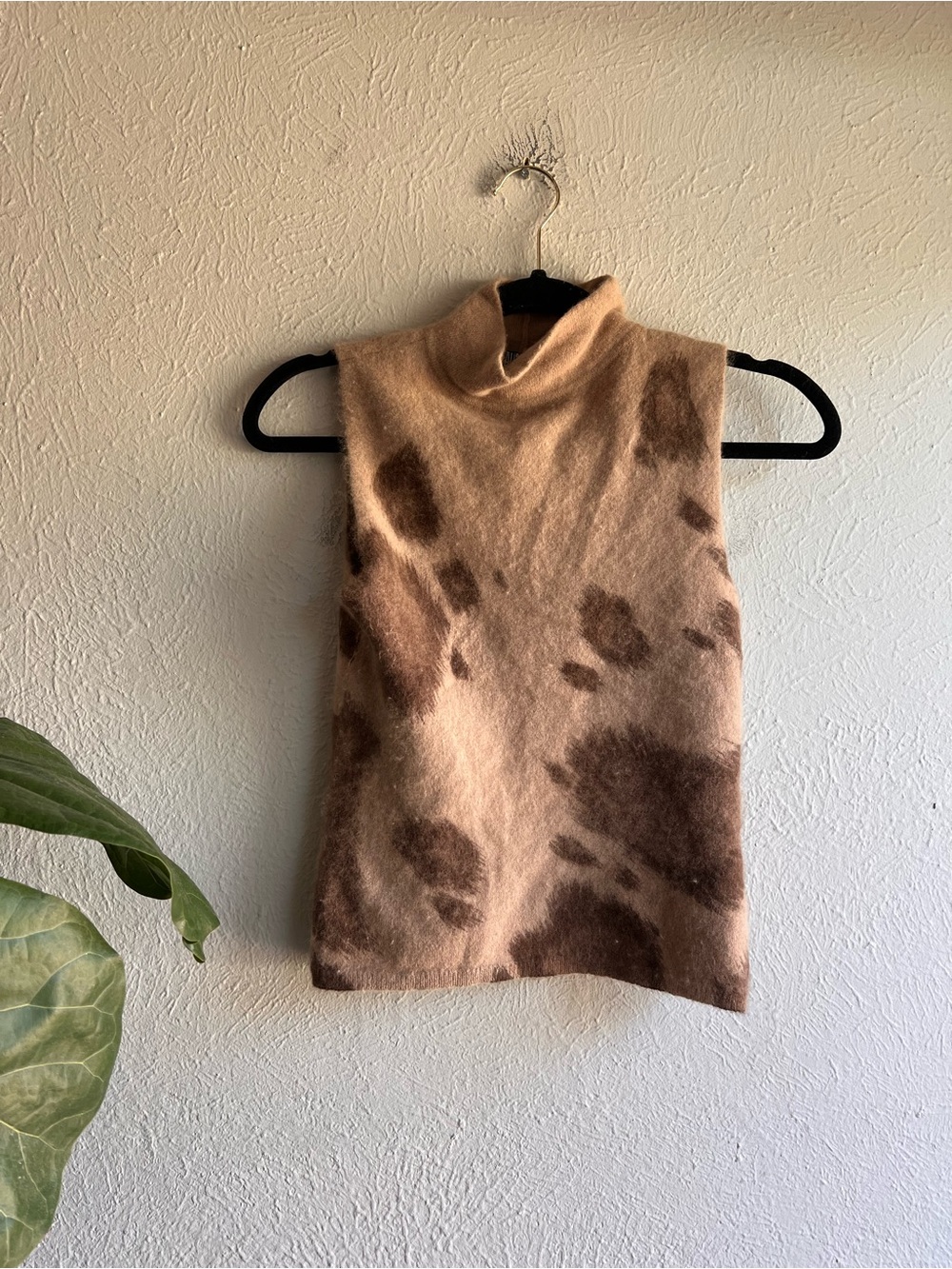 Laundry by Shelly Segal angora top